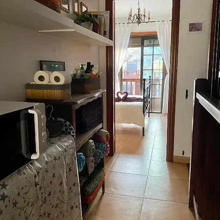 Bedroom Medanomar 2 Rum i privatbostad