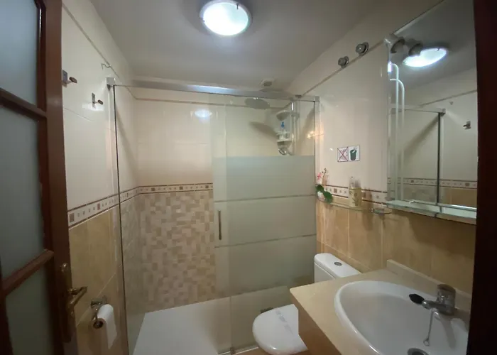 בית אירוח Bedroom Medanomar 2