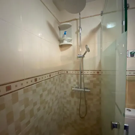 Bedroom Medanomar 2 Séjour chez l'habitant