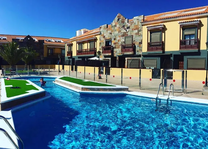 民宿 Bedroom Medanomar 2 *